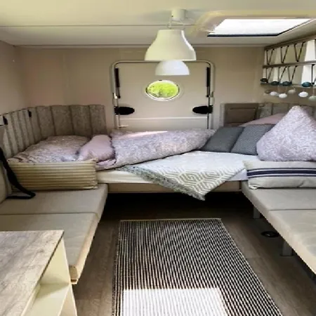 Beachy Caravan Am Achterwasser, Luetow, Cleaning Included